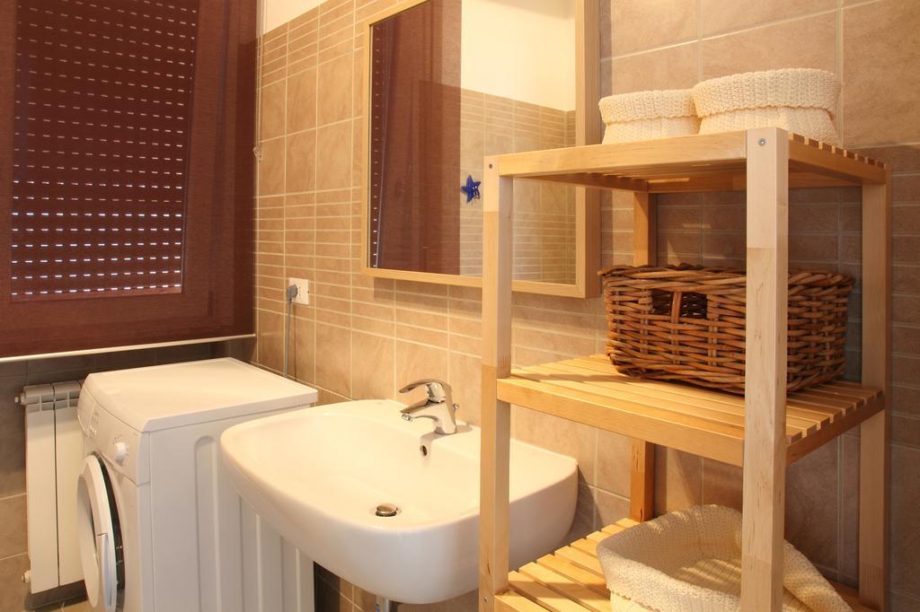 Summer And Winter Apartment Pescara Room photo